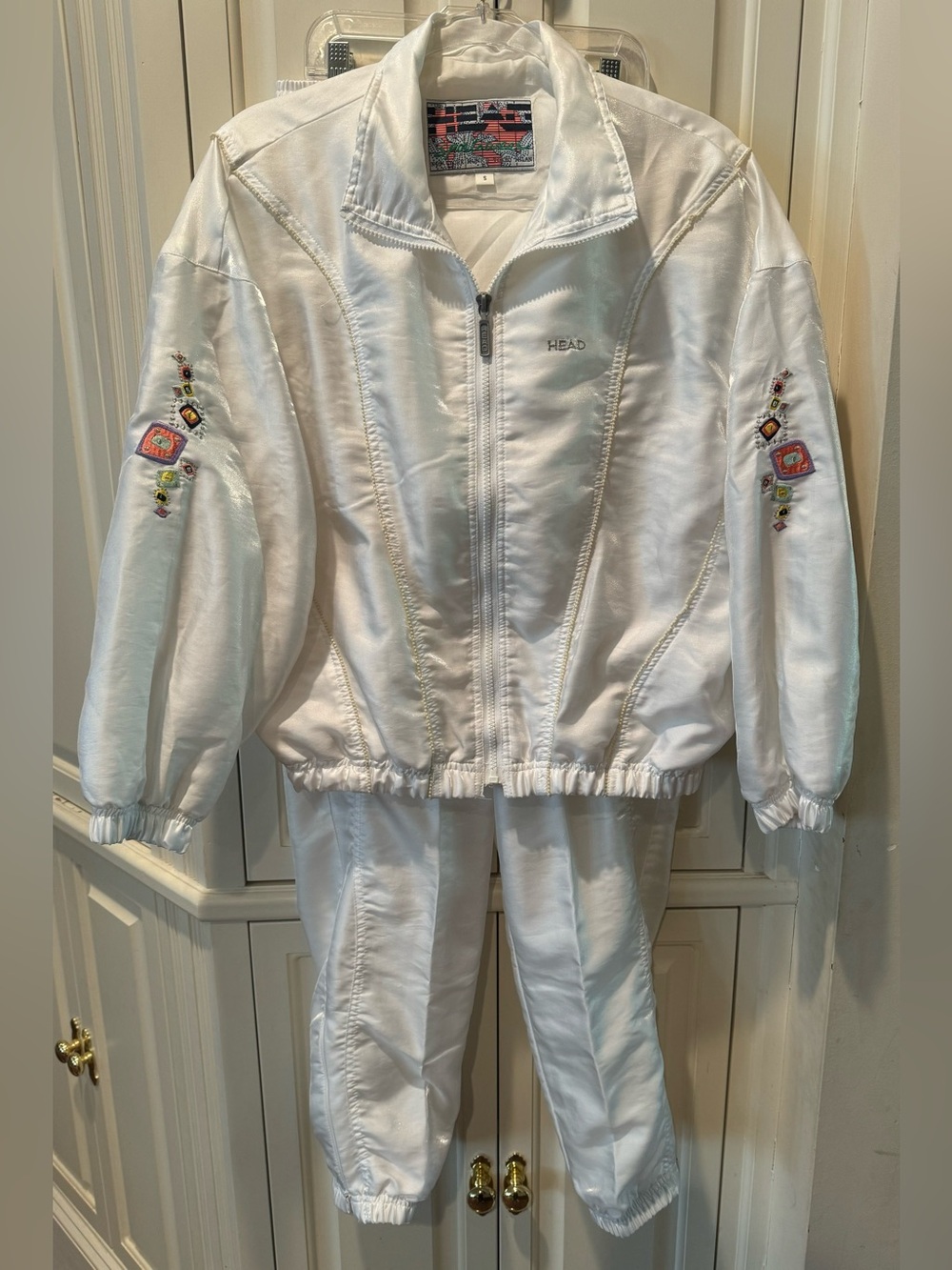 Women’s HEAD White Two Piece Athletic Wind Suit Track Suit w/ Embroidery- Size S